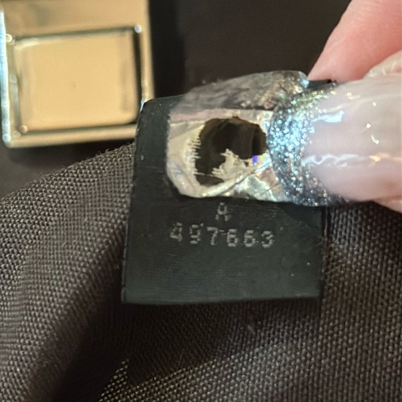 π₯ Authentic Fendi FF Tobacco Messenger Bag in Zucca Canvas Cognac Leather π₯ - Picture 14 of 16